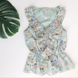 🍍Lauren Conrad floral sleeveless peplum blouse